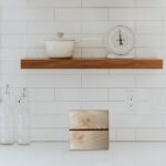 Line trivet on Table